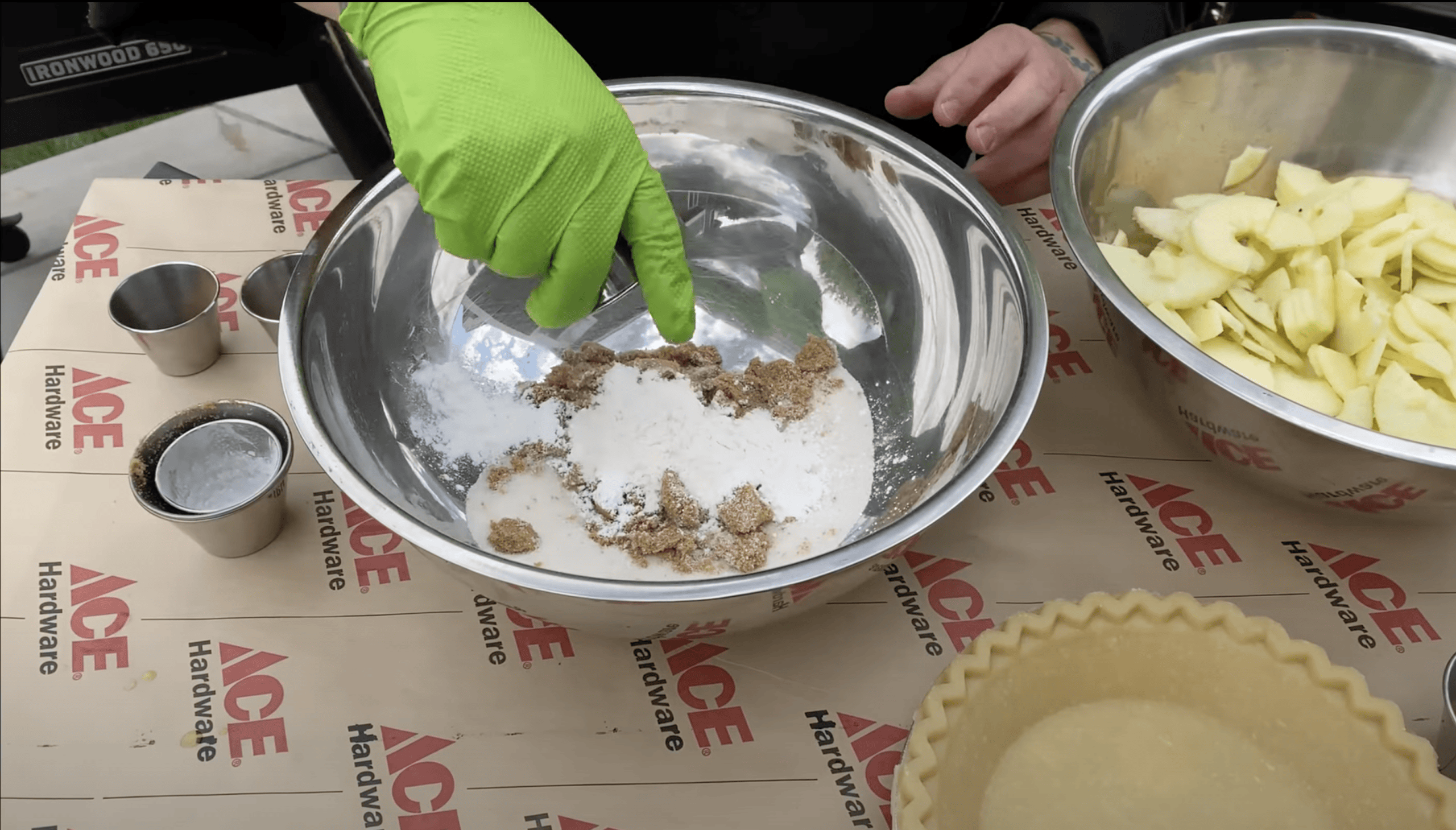 Mix the dry ingredients in a bowl